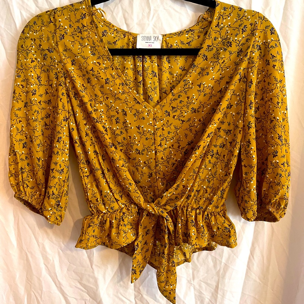 Tie front blouse!
